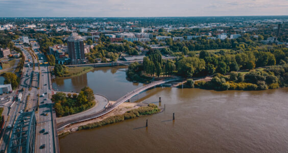 Fuß- und Radwegbrücke Entenwerder eingeweiht